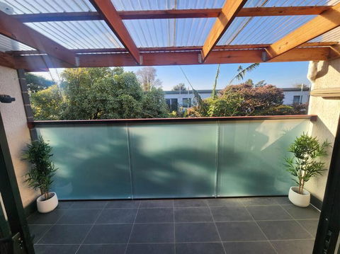 Secluded Bayside Oasis: BR W/ Spa-like BA - Foster Accommodation 3