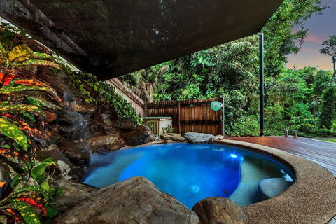 Secluded Romantic Getaway For Two - Kuranda Queensland - Foster Accommodation 0