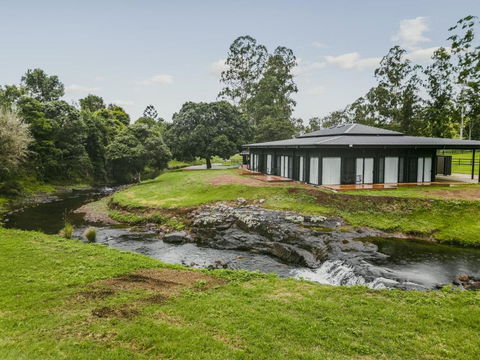 Selah Valley Estate - Foster Accommodation 1