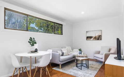 Self Contained Unit Kingsford - Foster Accommodation 0