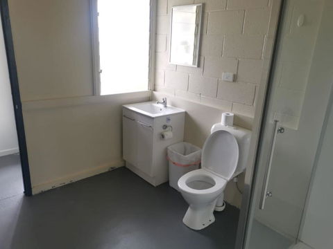 Self Contained Unit Upstairs - Foster Accommodation 1