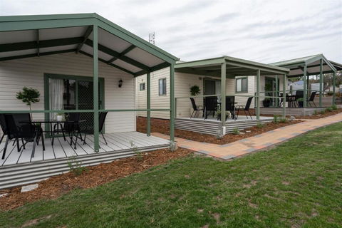 Selwyn Cottage 3 - Foster Accommodation 0