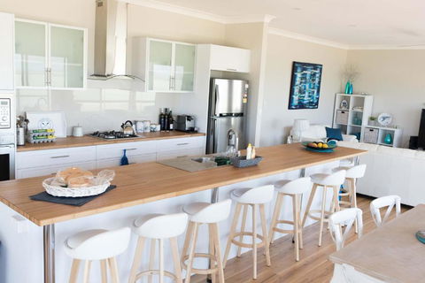 Shades Of Blue Eco Retreat - Foster Accommodation 2