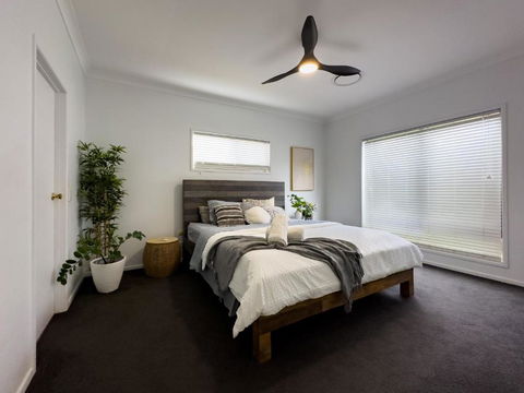 Shailer Park Serenity - Foster Accommodation 0