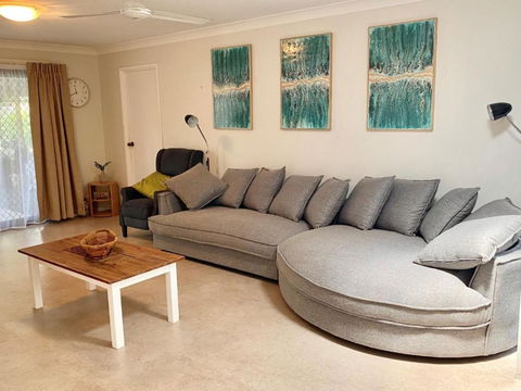 Shambala - Foster Accommodation 0