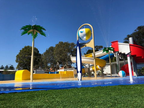 Shelly Beach Holiday Park - Foster Accommodation 0