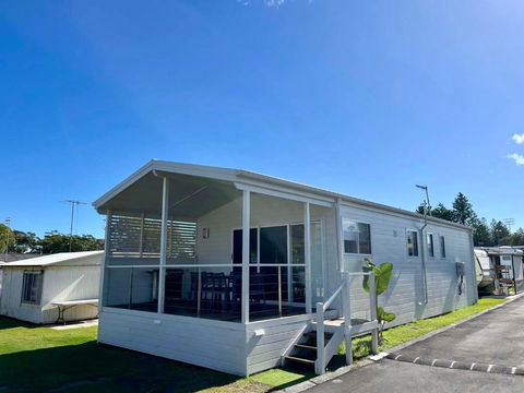 Shelly Beach Holiday Park - Foster Accommodation 2