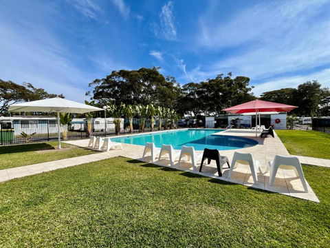 Shelly Beach Holiday Park - Foster Accommodation 1