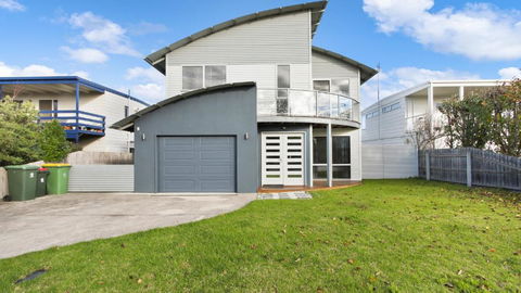 Shore Thing - Foster Accommodation 0