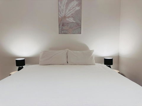 Skyscape Spectacle 3Bedrooms Panorama Views - Foster Accommodation 0
