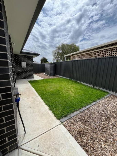 Sturt Home - Foster Accommodation 0