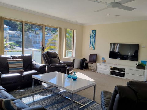 Sunbakers - Foster Accommodation 0