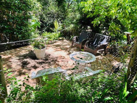 The Hideaway At Gooseberry Hill - Foster Accommodation 3