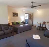 Beachport Motor Inn - Foster Accommodation