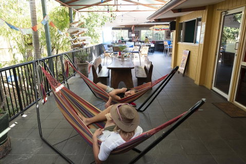 Beachside 1770 YHA - Foster Accommodation 1
