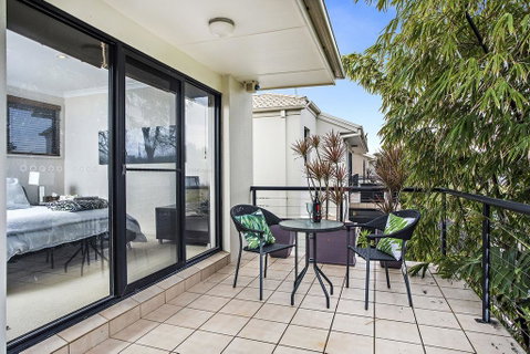 Beachside At Sapphire - Foster Accommodation 2