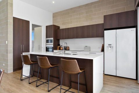 BEACHSIDE HAVEN - Foster Accommodation 3