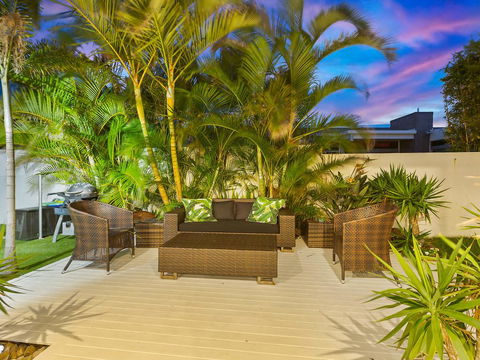 Beachside Holiday Escape - Foster Accommodation 1