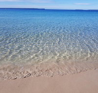 Beachside Husky Waterfront Cabin - Foster Accommodation
