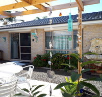 Beachwalk Suite - Foster Accommodation