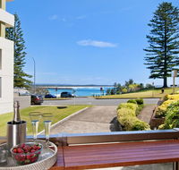 Beauty at the Beach - modern beachfront apartment - Foster Accommodation