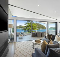 Beauty on Booker Bay - Foster Accommodation