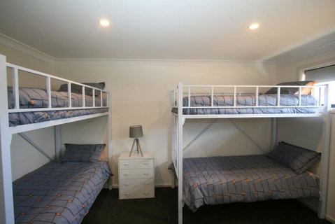 Bedrock - 11 Twynam Street, Jindabyne - Foster Accommodation 2