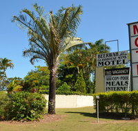 Beerwah Glasshouse Motel - Foster Accommodation