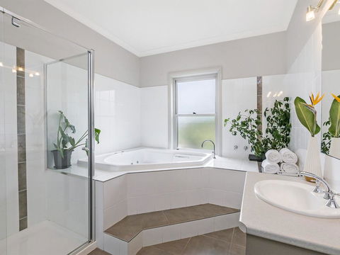 BEL MIREN - ESSINGTON - Foster Accommodation 2