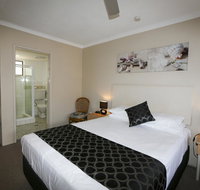 Bella Villa Motor Inn - Foster Accommodation