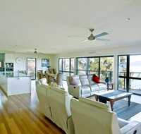 Berringar 71 Green Point - Foster Accommodation