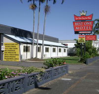 Best One Motel - Foster Accommodation