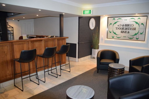 Best Western Coachmans Inn Motel - Foster Accommodation 3