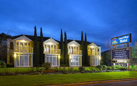 Best Western Colonial Village Motel - Foster Accommodation 0