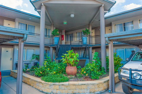 Best Western Plus The Stirling Rockhampton - Foster Accommodation 3