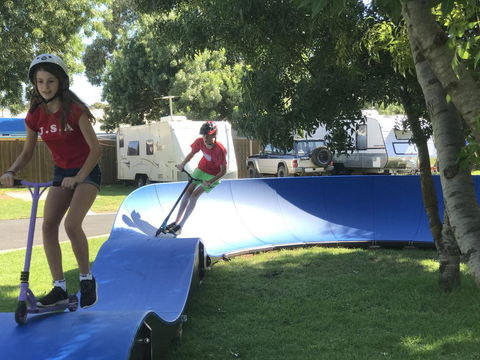 BIG4 Mornington Peninsula Holiday Park - Foster Accommodation 3
