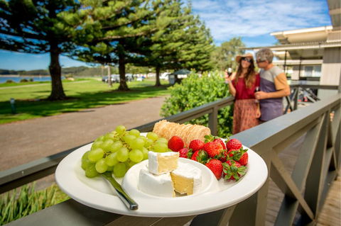 BIG4 Narooma Easts Holiday Park - Foster Accommodation 1