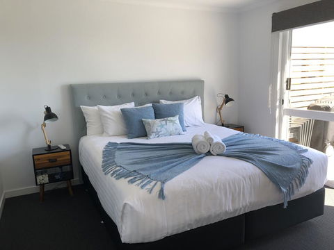 BINALONG BRAE @ Bay Of Fires Two Bedroom Both With Ensuites - Foster Accommodation 0
