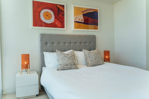 Blue Moon At Watson - Wifi - Gym - Pool - Cafe - Foster Accommodation 1