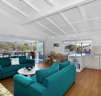 Blue River Apartments - Foster Accommodation
