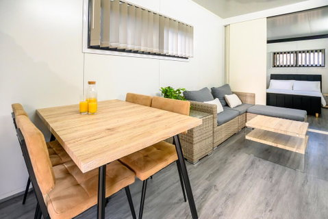 Blue Sapphire Village - Foster Accommodation 3