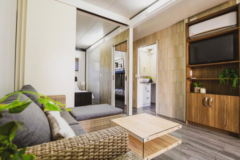 Blue Sapphire Village - Foster Accommodation 0