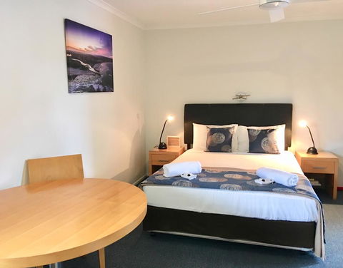 Blue Waters Motel - Foster Accommodation 0