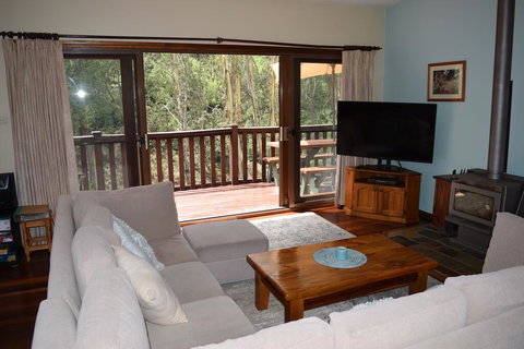Bluebell Cottage - Foster Accommodation 3