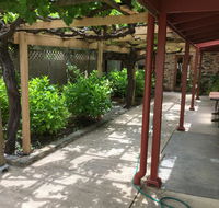 bluebird cottage - Foster Accommodation