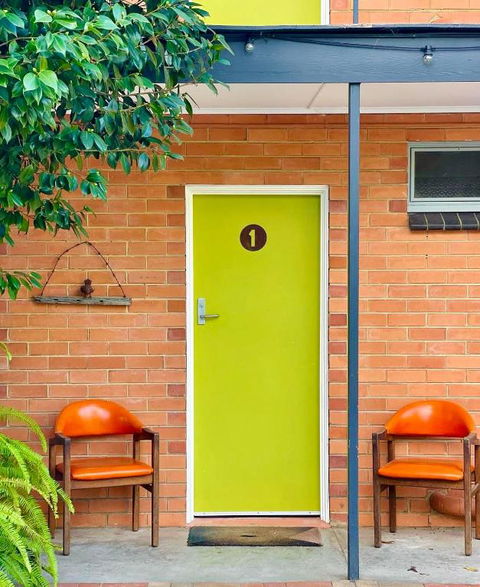 WARBURTON MOTEL - Where Mid-century Style Meets The Mountains - Foster Accommodation 2