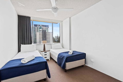 Wyuna Ocean Views In Burleigh - Foster Accommodation 3