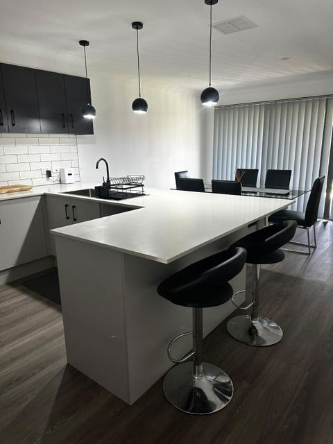 Xquisite - Foster Accommodation 3