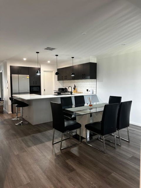 Xquisite - Foster Accommodation 2