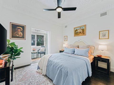 XQ Collection Jaques La Maison - Foster Accommodation 0